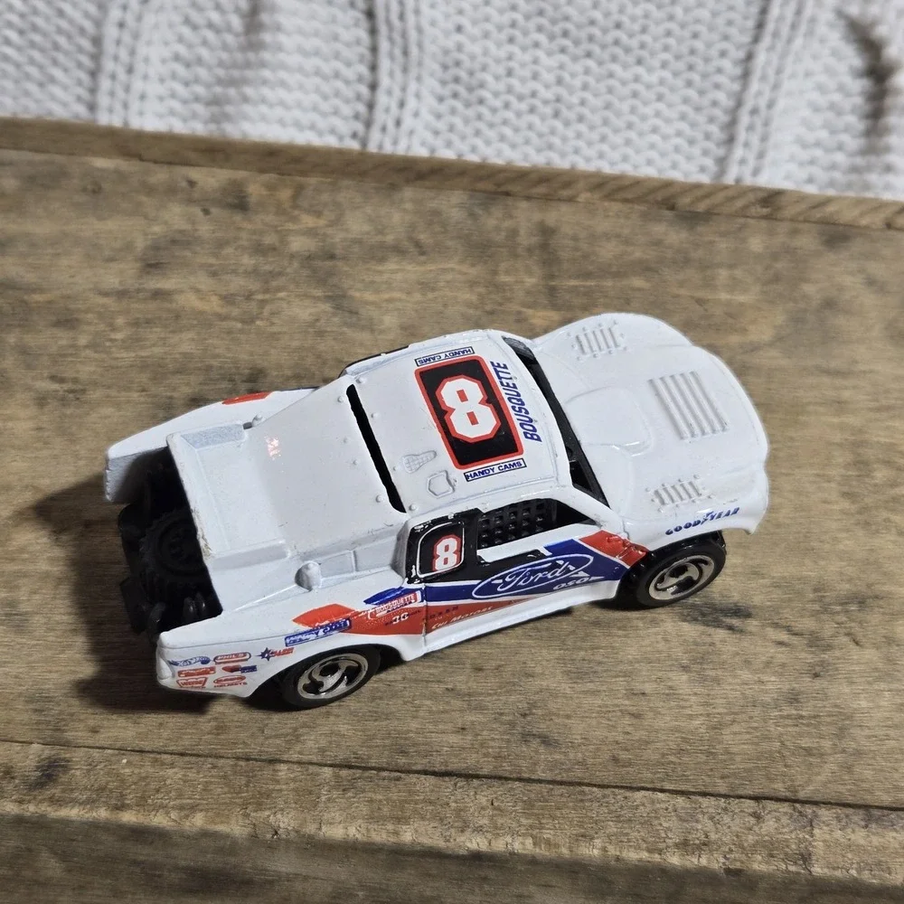 Hot Wheels‎ 1997 Bad Mudder Ford F-150 Baja Truck White First Editions Loose